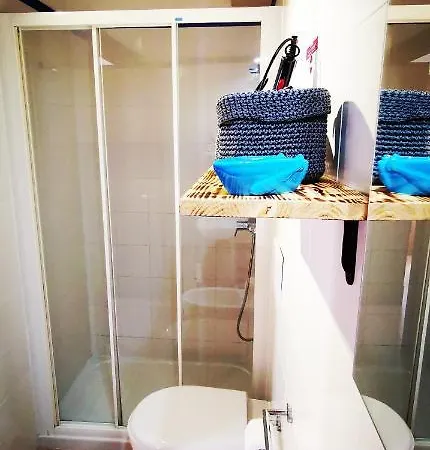 Casina Raho בית הארחה