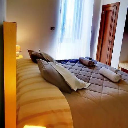 בית הארחה Casina Raho 4*