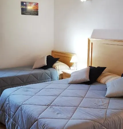 בית הארחה Casina Raho 4*