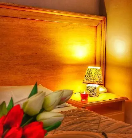 Casina Raho Guest house