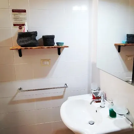 بيت ضيافة Casina Raho 4*