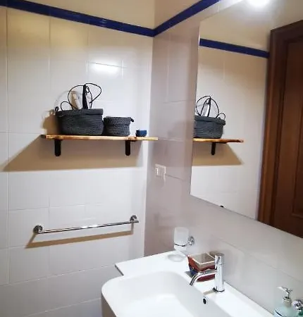 Casina Raho بيت ضيافة 4*