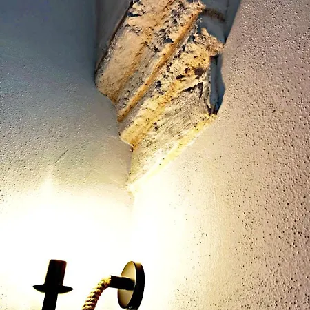 Casina Raho 4*