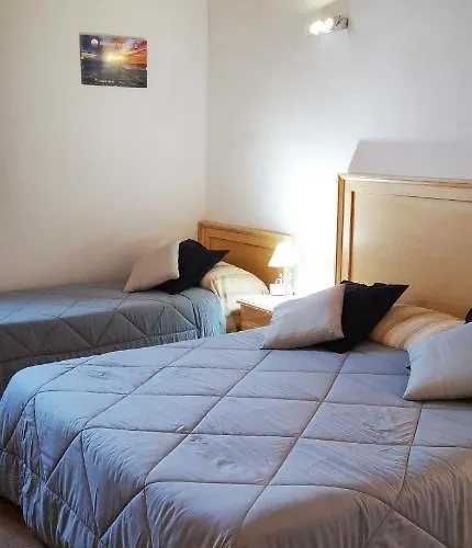 Πανσιόν Casina Raho 4*